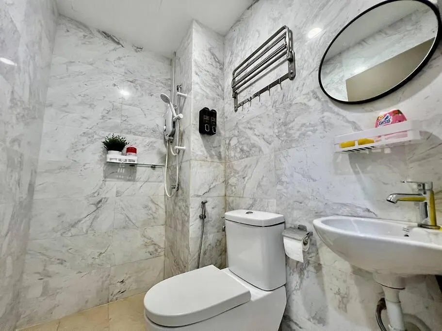Melaka Silverscape Stay -3Room/8Pax/55'Tv/Tv-Box Malacca